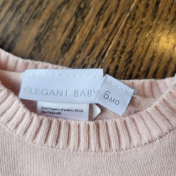 Elegant Baby Girl Jumpsuit with Crochet Flower Detail - Picture 4 of 5